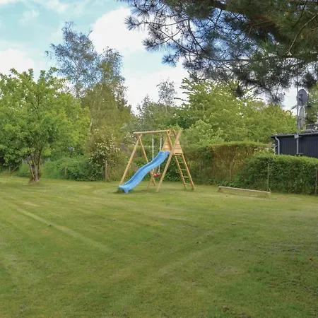 Three Bedroom Holiday In *