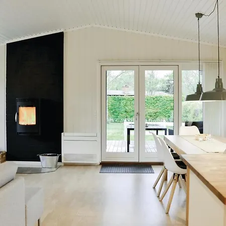 Holiday home Three Bedroom Holiday In *