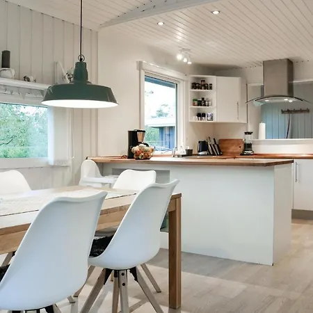 Holiday home Three Bedroom Holiday In Vejby